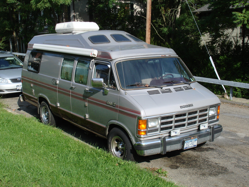 Baseplate, Dodge Ram Van #BX1966