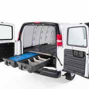 Load image into Gallery viewer, Chevrolet Express or GMC Savanna (1996-Current) #VNGM96EXSV65