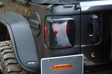 Load image into Gallery viewer, Jeep Trail Armor Rear Corner #14084